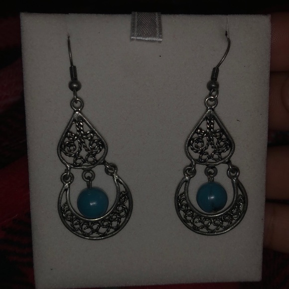 Cute Earring’s - Picture 1 of 2